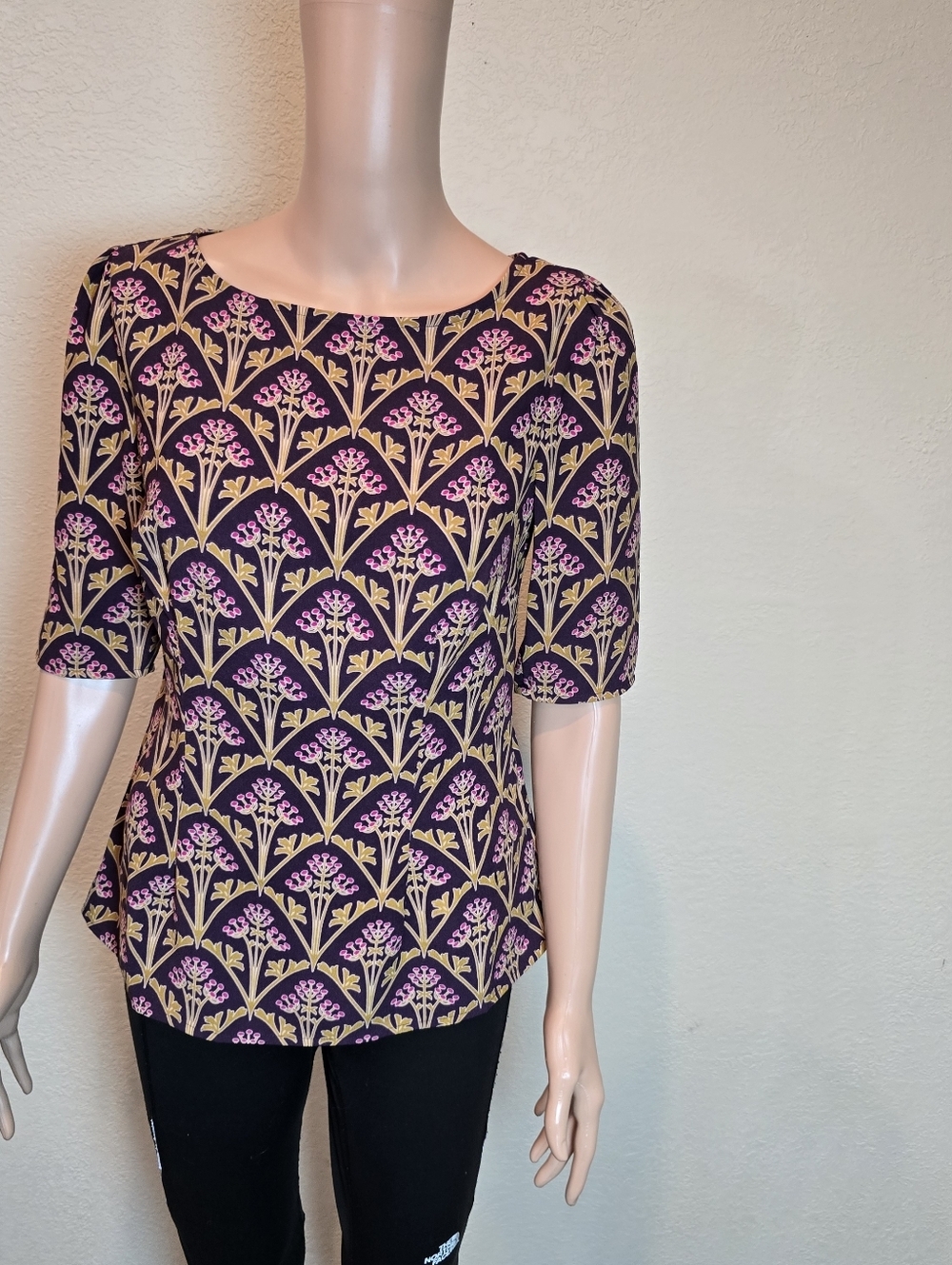 Boden Short Sleeve Floral Multicolor Blouse Top Size 4 - Picture 7 of 11